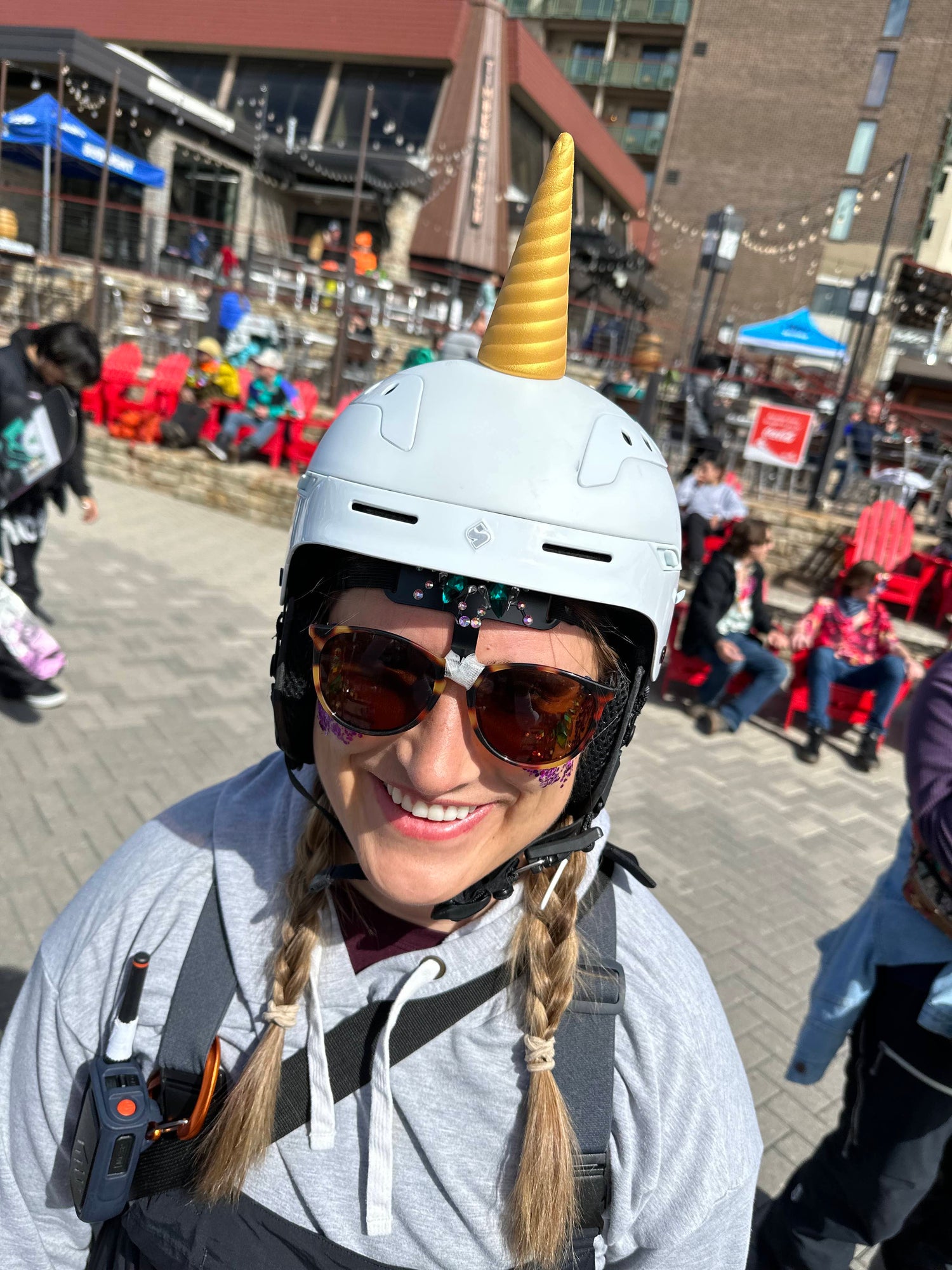 Unicorn horn for motorcycle helmet, ski helmet or bike helmet