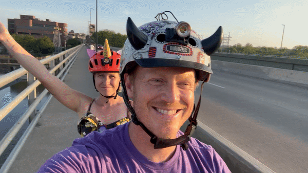 How to Choose the Right E-Bike — and the Right Helmet to Go With It
